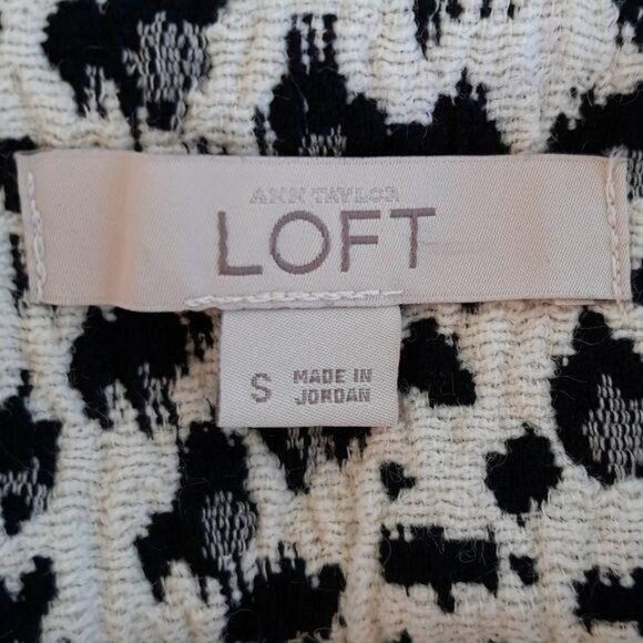 Ann Taylor Loft White Gray Leopard Print Day To Night Mini Pencil Skirt Sz S - Picture 3 of 12